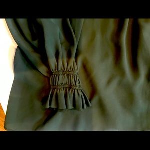 Green Banana Republic long sleeve blouse